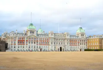 Grand banquet setup at Admiralty House venue