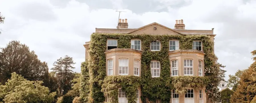 Northbrook Park wedding venue with rustic garden views